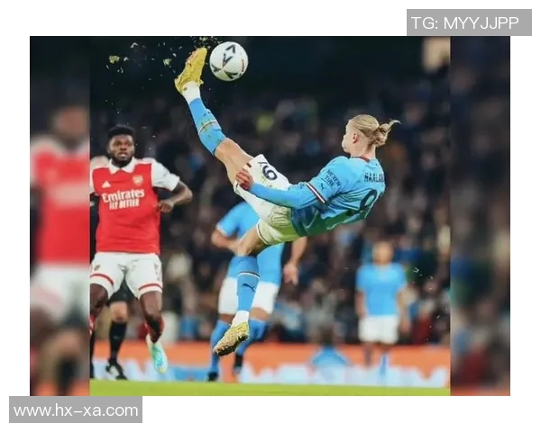 各大足球明星精彩表演汇聚一堂展现足球魅力与激情瞬间